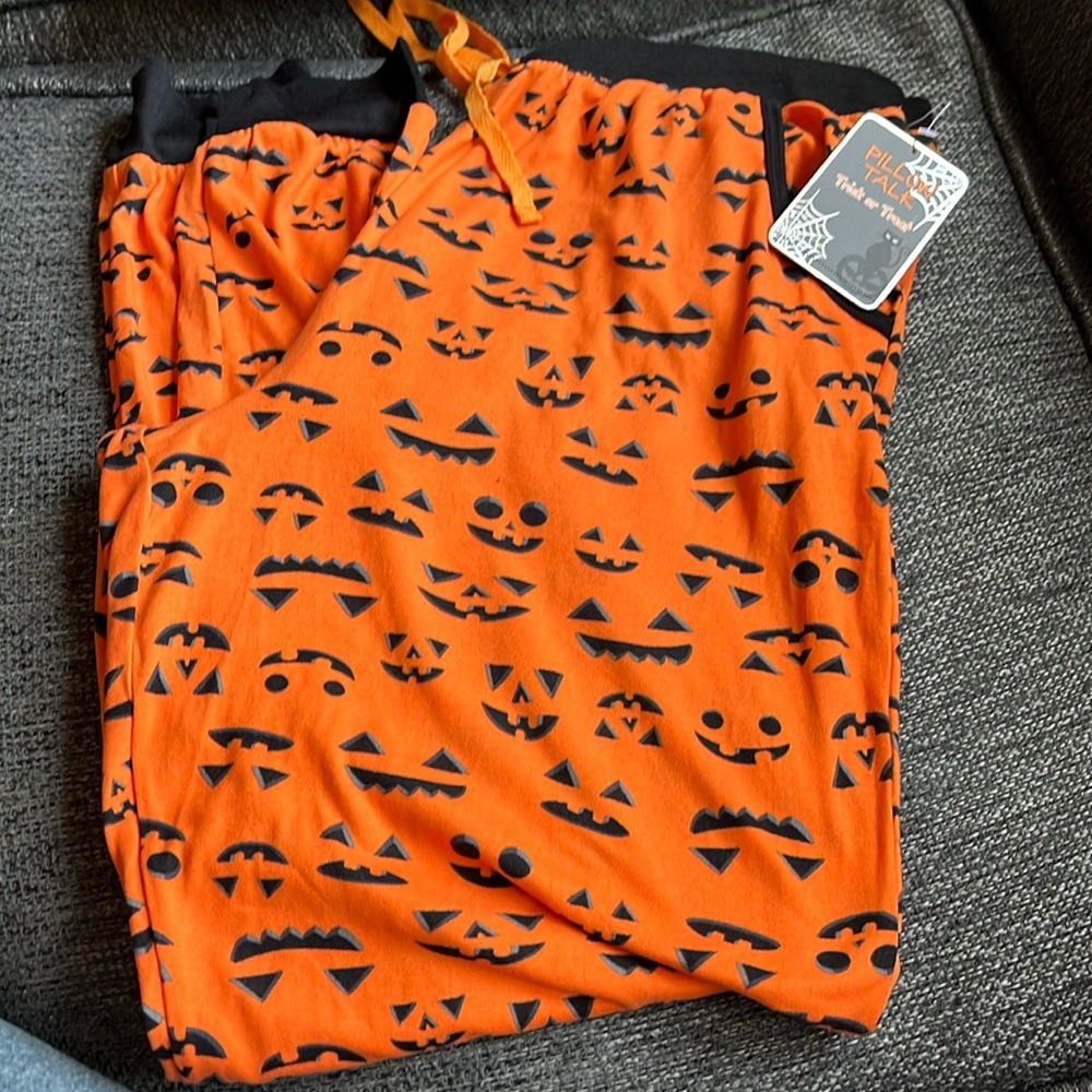 Jack O Lanter print pj pants
